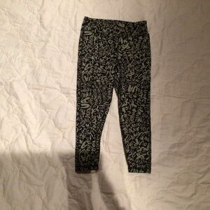 Graphic Print Leggings